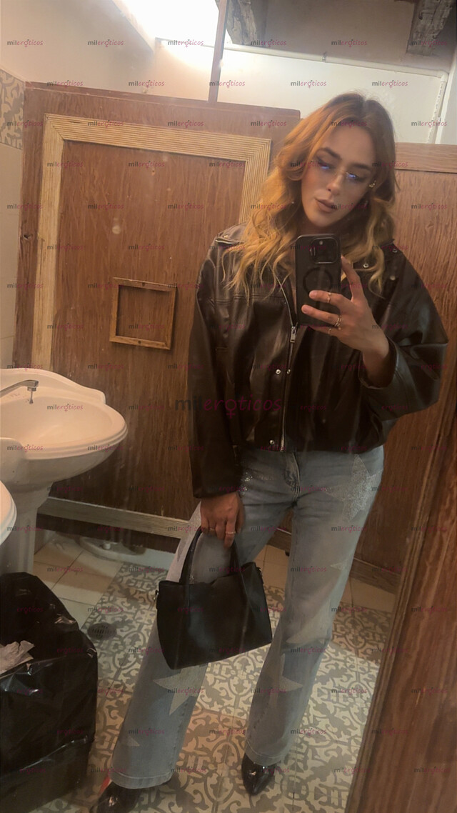 FOTOS DE LINDA TRANNY GIRL ALTA Y RUBIA DISPONIBLE PARA TI