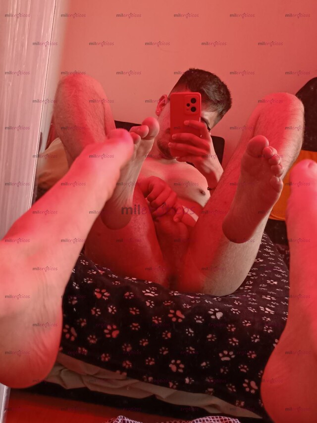 FOTOS DE JOVEN DELGADO PASIVO CON SITIO BUEN CULO