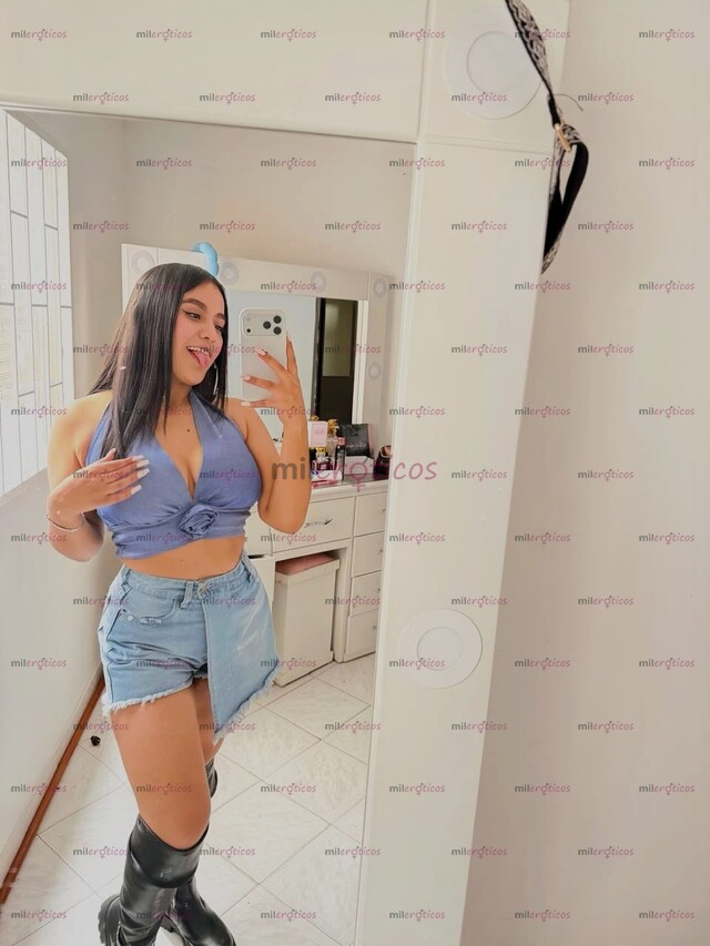 FOTOS DE ANTONELLA SCORT CON UN RICO CUERPO Y CON UN ROSTRO ANGELICAL QUE TE ENCATARA