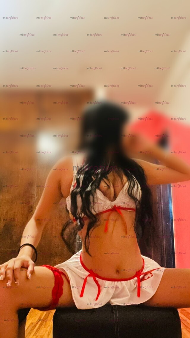 FOTOS DE JOVENCITA TIERNA, DELICIOSA, PECHOS SUPER RICO Y VAGINA APRETADITA..SOY AZUL..
