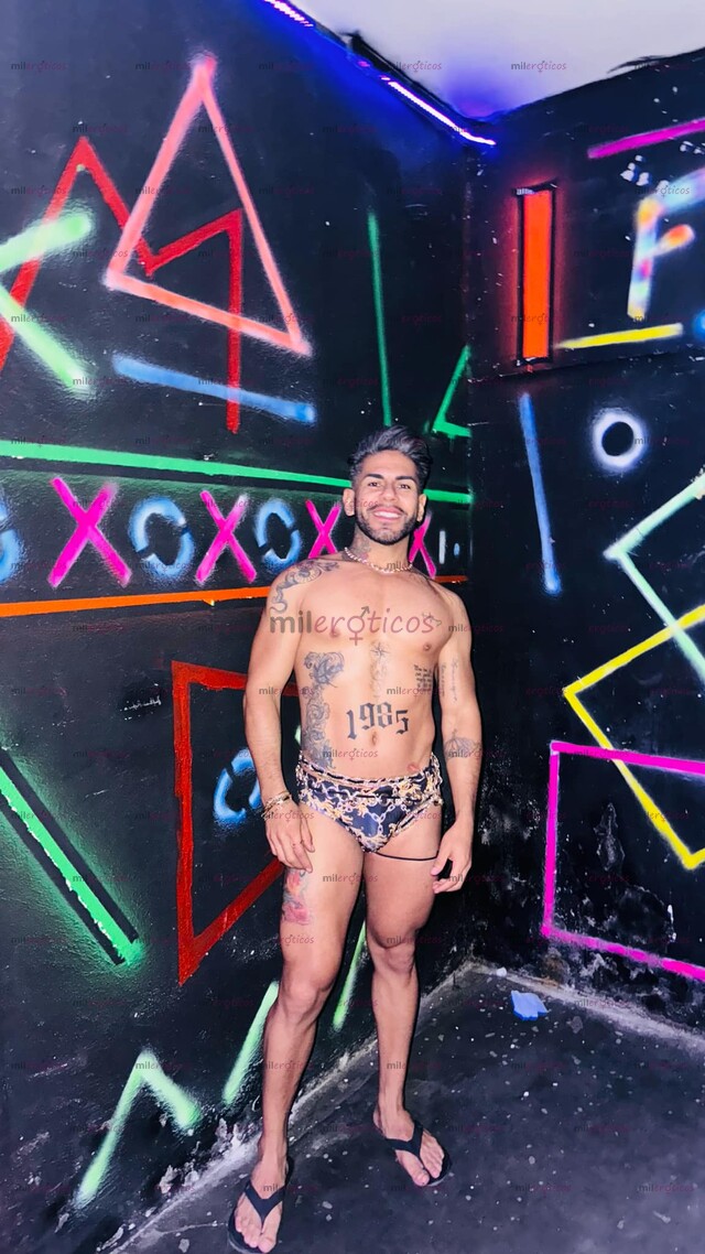 FOTOS DE GUAPO NORTEÑO DE REGRESO. DISFRUTA DE UN MOMENTO LLENO DE PLACER