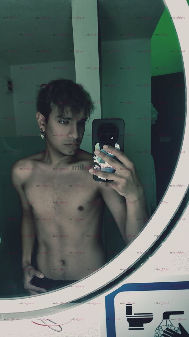 FOTOS DE SOY DAVID CHAVO VERGON CON 20CM DE PLACER
