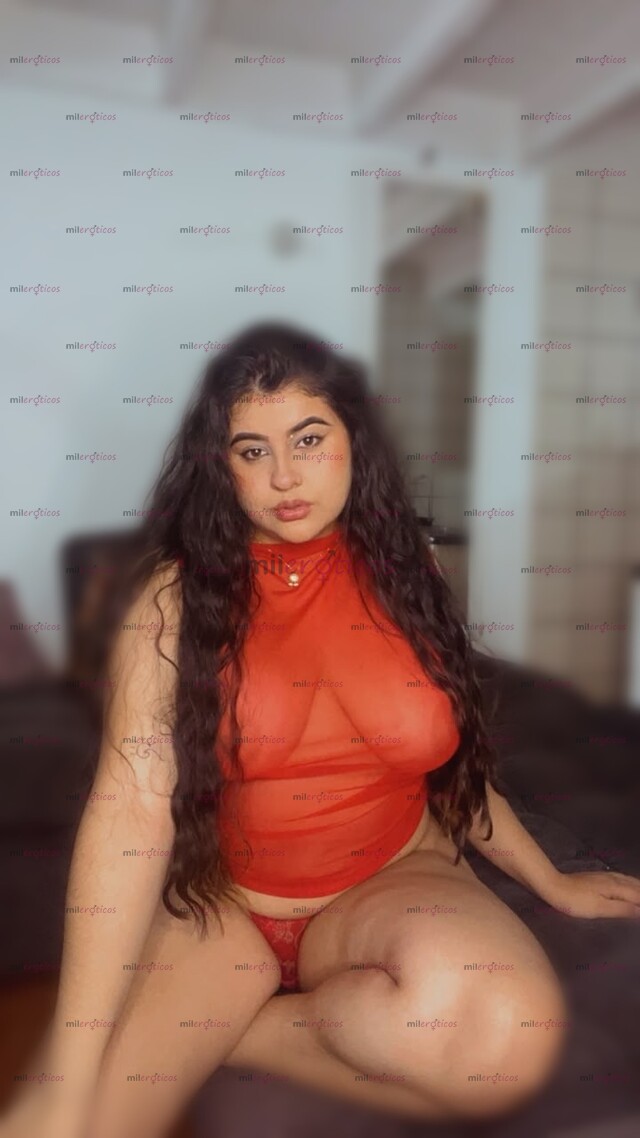 FOTOS DE LAURA DE 22 AÑOS SOLO DOMICILIO EN LUGAR CON PORTERÍA