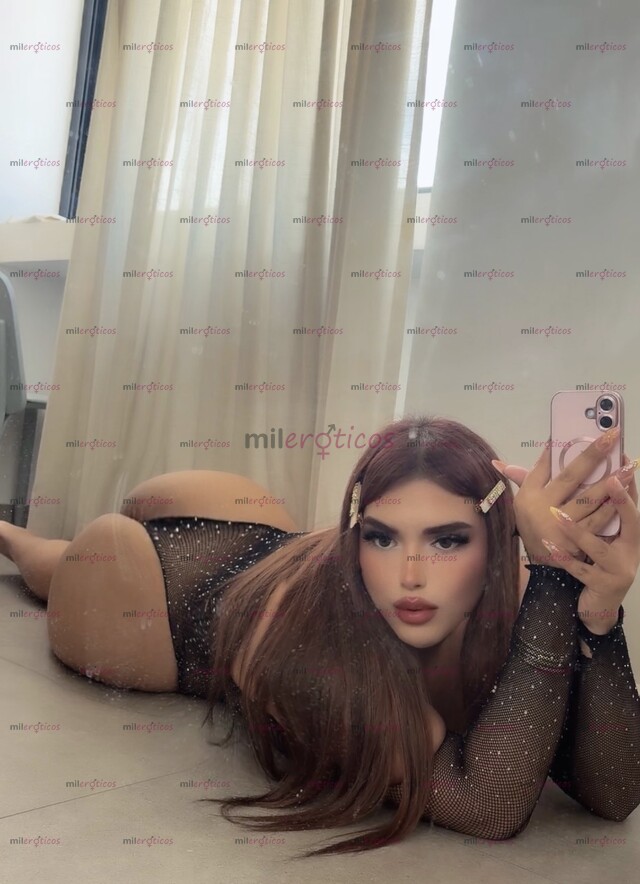 FOTOS DE TRANS SÚPER CALIENTE CON VERGA LECHOSA SÚPER PIERNONA