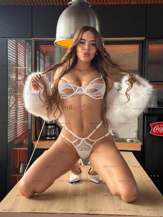 FOTOS DE VALERIA ROSTRO PORNOGRAFICO ESPECTACULARES SENOS SIN ENGAÑOS