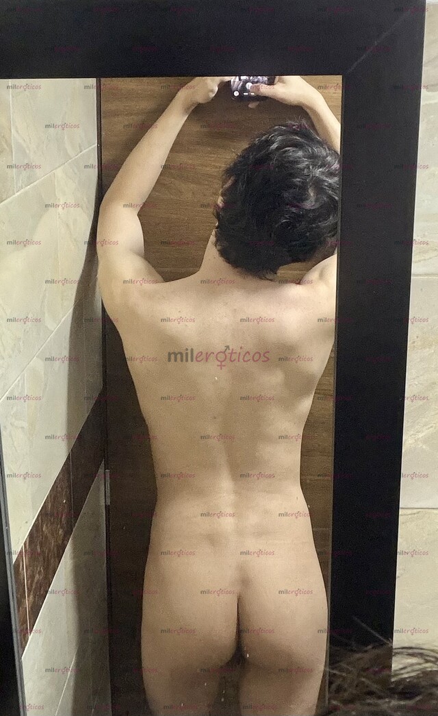 FOTOS DE SOY JOVEN CON GANAS DE MUCHO MORBO. CON GANAS DE PASARLO BIEN Y DISFRUTAR.