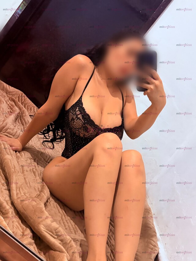 FOTOS DE NATALI DE 20 AÑOS,VEN PRUEBA ESTÁS RICAS TETAS