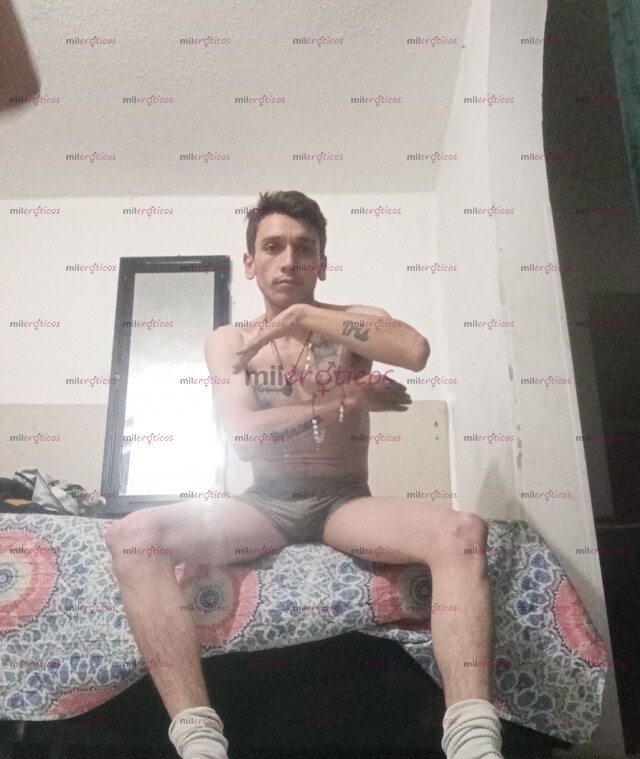 FOTOS DE HOLA SOY CHICO NUEVO EN LA CUIDAD SOY JOVEN DELGADO Y RE CARIÑOSO