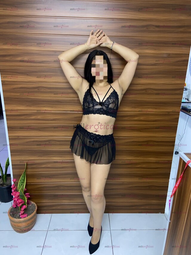FOTOS DE SARITA UNA CHICA GOLOSA Y MUY APASIONADA NUEVA EN ESTE MUNDO