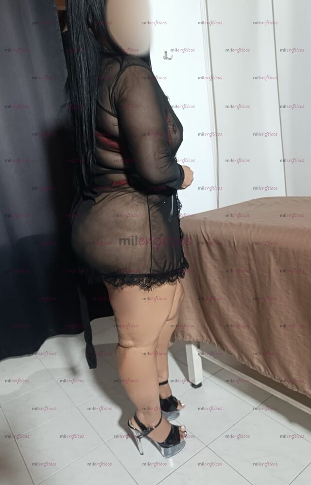 FOTOS DE SAMANTHA COSMETÓLOGA EXPERTA EN MASAJES Y RELAJACIÓN