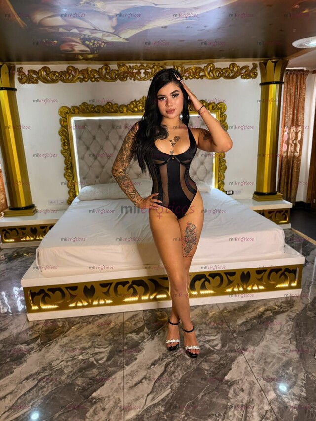 FOTOS DE FLACA LA NUEVA SENSACIÓN ROLITA 18 AÑITOS RECIÉN LLEGADA