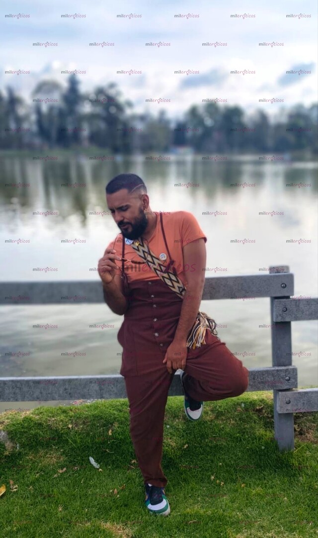 FOTOS DE MASAJE PROFESIONAL COMBINADO CON FULL MORBO INTENSO.