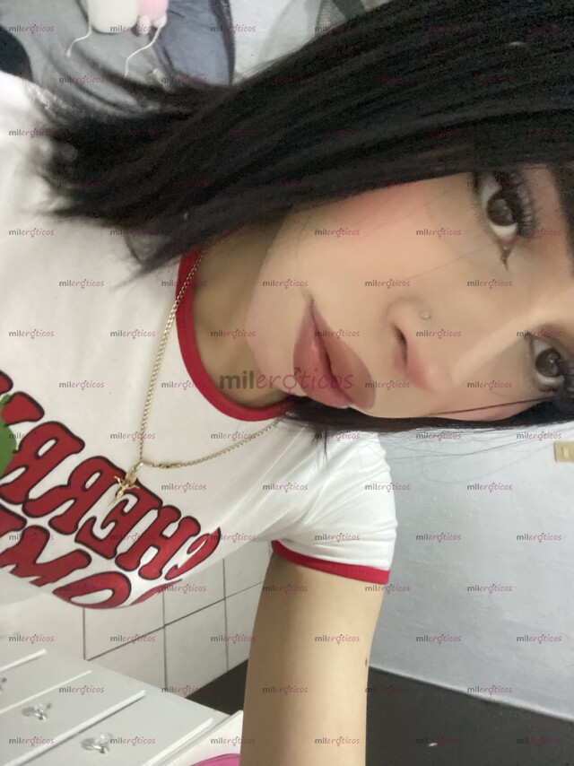 FOTOS DE CHICA TRANS DE 18 AÑOS MUY LINDA Y AMABLE