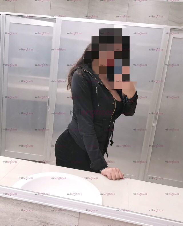 FOTOS DE SEXY FLAQUITA, SOY UNA GUERITA ENCANTADORA