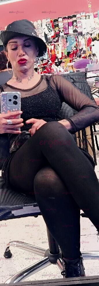 FOTOS DE MADURA CACHONDA MUY SENSUAL MUY COMPLACIENTE CON 17 CM DE PLACER CUENTO CON LUGA