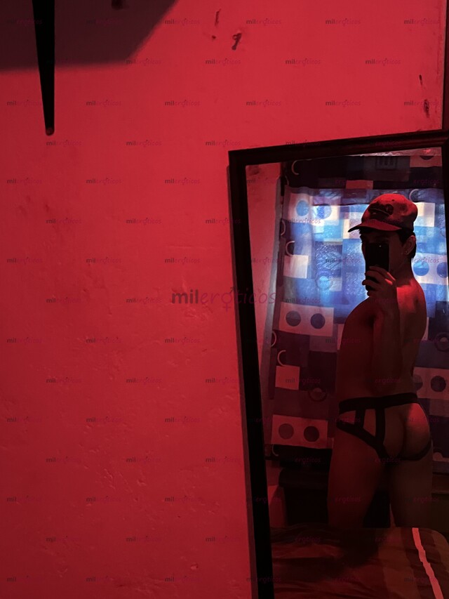 FOTOS DE TWINK CALIENTE Y VERSÁTIL 19 AÑOS ESCRIBEME