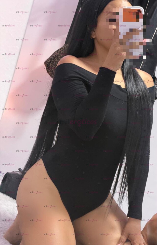 FOTOS DE HERMOSA PELI NEGRA DE ROSTRO LINDO ARDIENTE VEN Y VISÍTAME