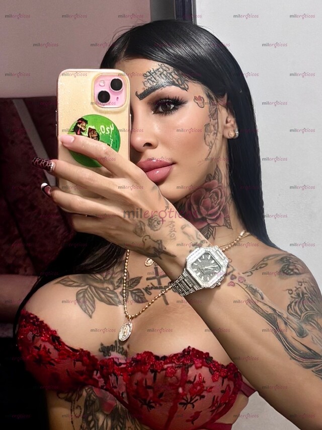 FOTOS DE SELENA PROFUNDA Y AGUANTADORA FIESTERA CON SITIO PASEMOS RICO BEBE TE ESPERO