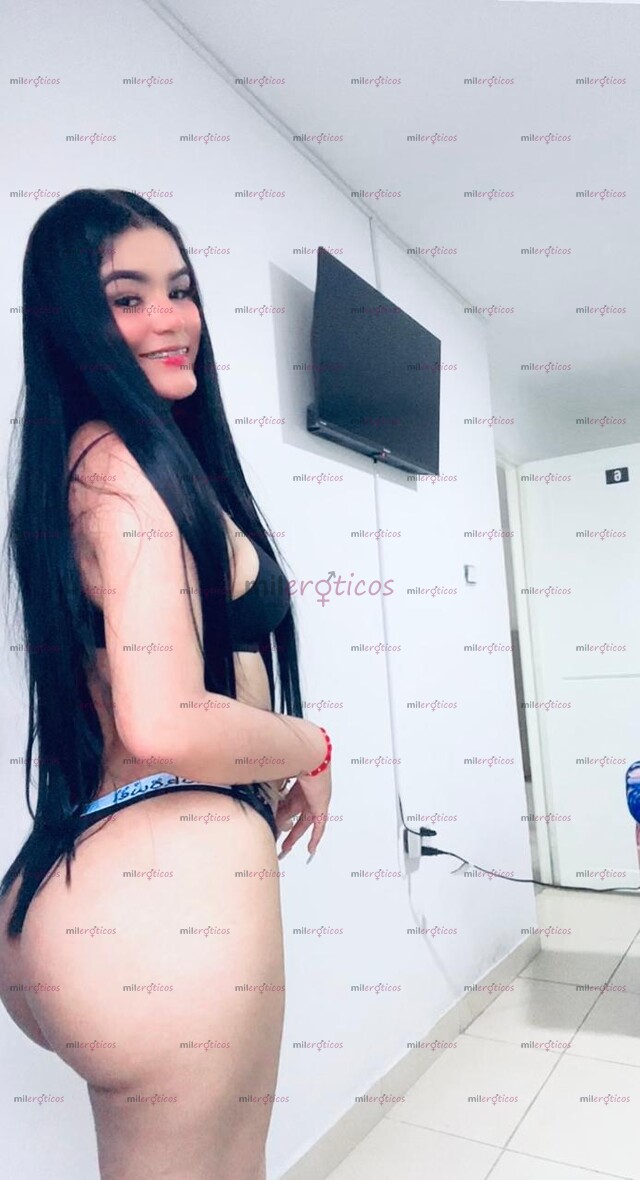 FOTOS DE HOLA MIS AMORES MUCHO GUSTO SAMANTHA FLACA DISPUESTA HA COMPLACER EN LO QUE