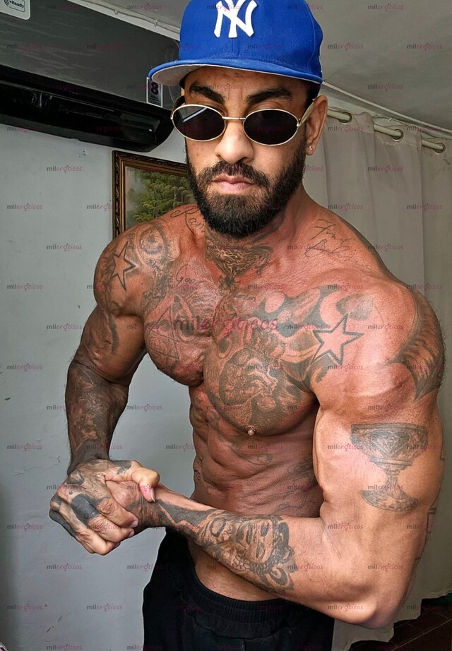 FOTOS DE ALTO, GUAPO, DOTADO EN CDMX SOLO POR UNOS DIAS 5510073524