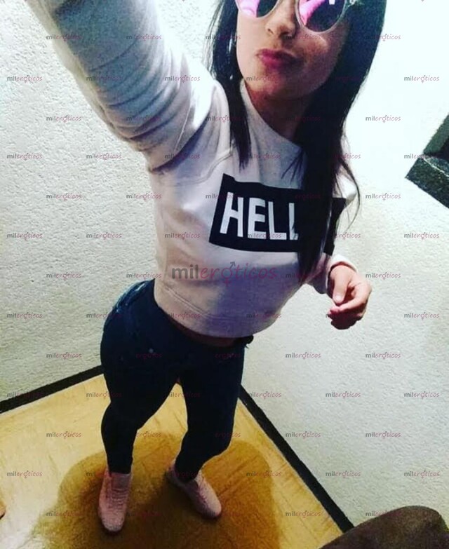 FOTOS DE ECXITATE CON MI SEXY CUERPO Y MIS PARADITAS Y RICAS POMPIS Y TETAS