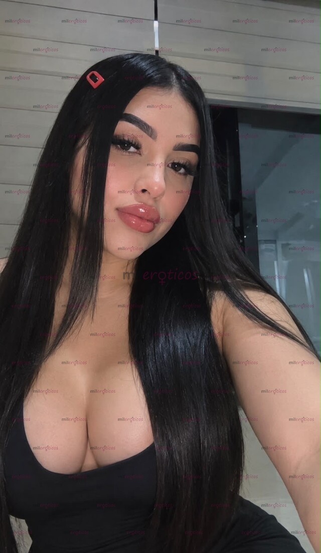 FOTOS DE MORENA MOJADITA LISTA PARA COMPLACERTE AMOR