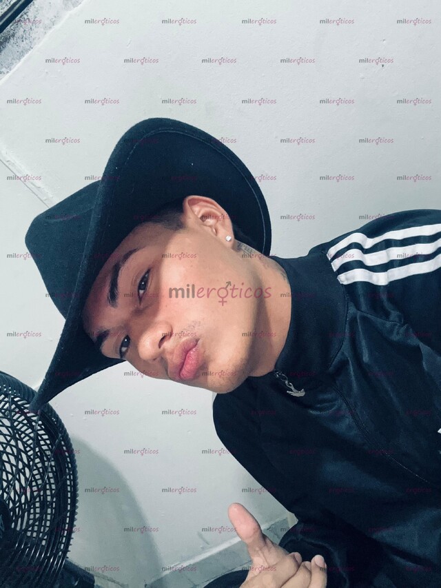 FOTOS DE JOVEN MORENO DE 20 AÑOS BIEN DOTADO FULL ACTIVO WHATSAPP 3247243274