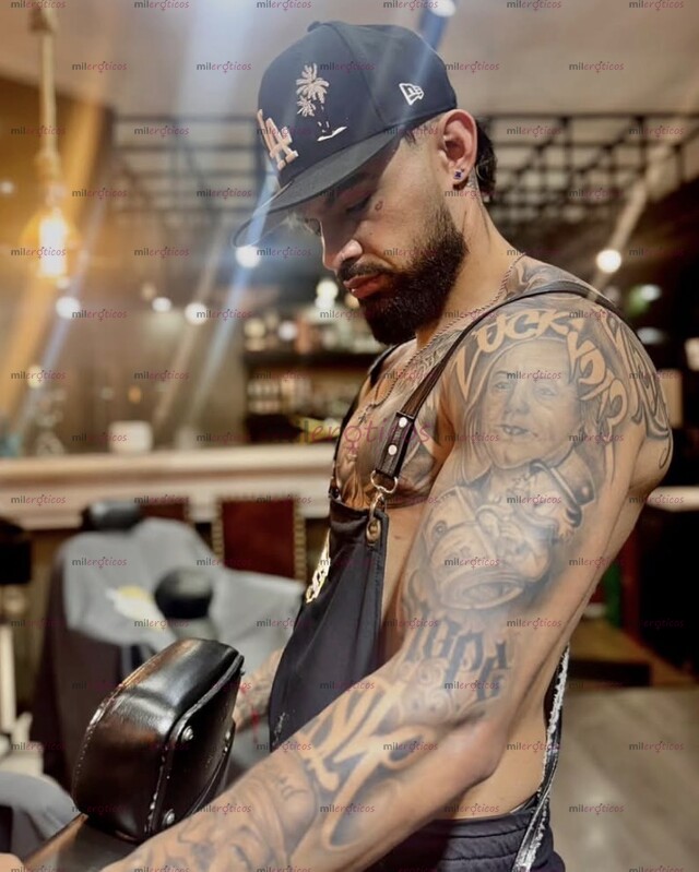 FOTOS DE MACHO HETERO VARONIL CON 22 CM PARA ELLA