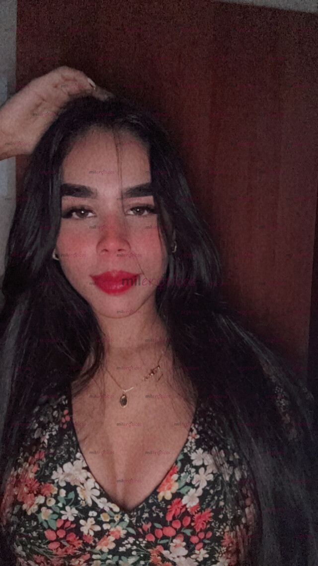 FOTOS DE SOY MARÍA ÁNGEL, MASAJISTA DE 22 AÑITOS , ERÓTICA Y MUY SENSUAL PARA TI