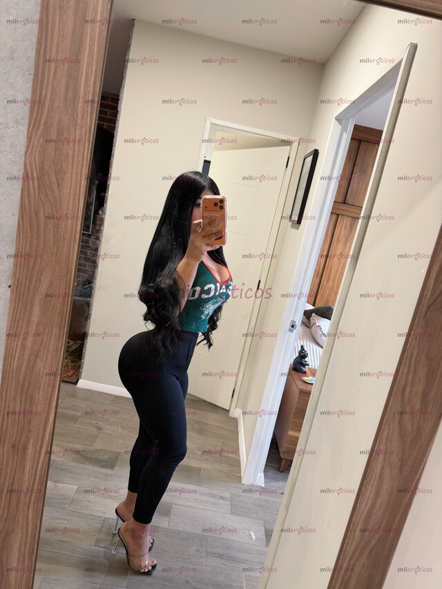 FOTOS DE LATINA LUXURY FEMENINA LO MEJOR DEL PORTAL ! , NALGONA HAGAMOS UN 69 BB!..