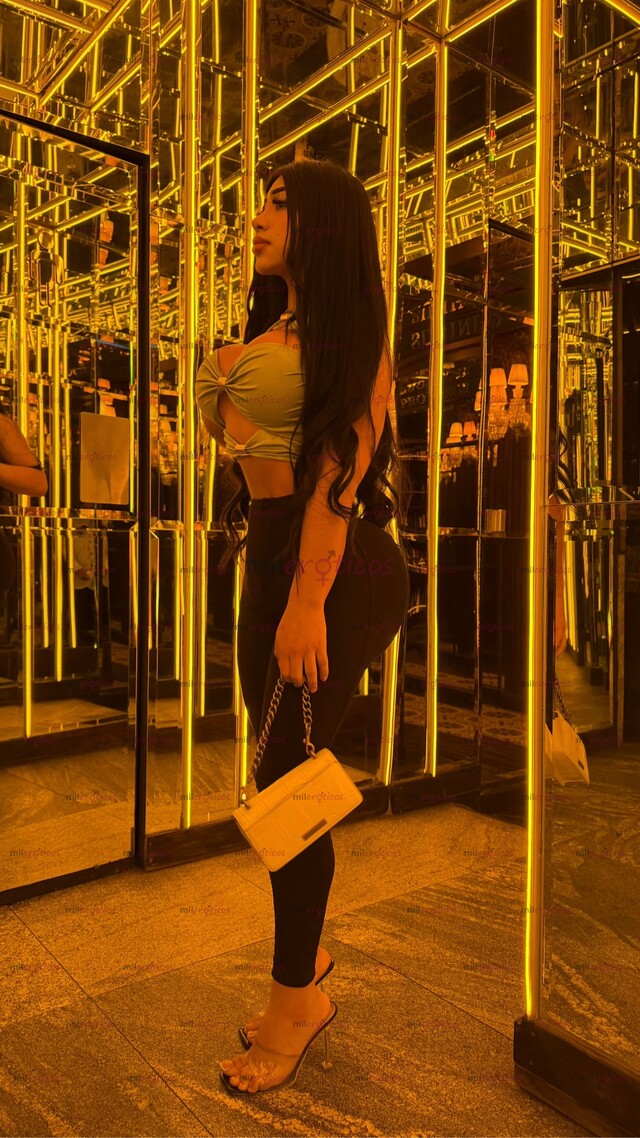 FOTOS DE LATINA LUXURY FEMENINA LO MEJOR DEL PORTAL ! , NALGONA HAGAMOS UN 69 BB!..