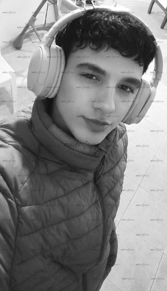 FOTOS DE CHICO TWINK DE 19 AÑOS DISCRETO LIMPIO Y AMABLE