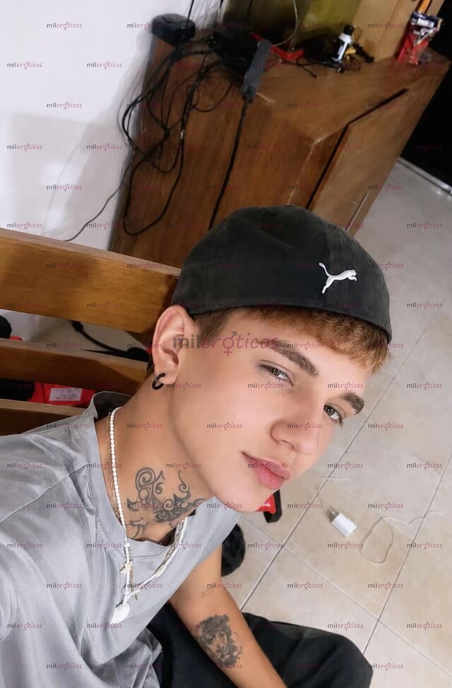 FOTOS DE CHICO TWINK DE 19 AÑOS DISCRETO LIMPIO Y AMABLE