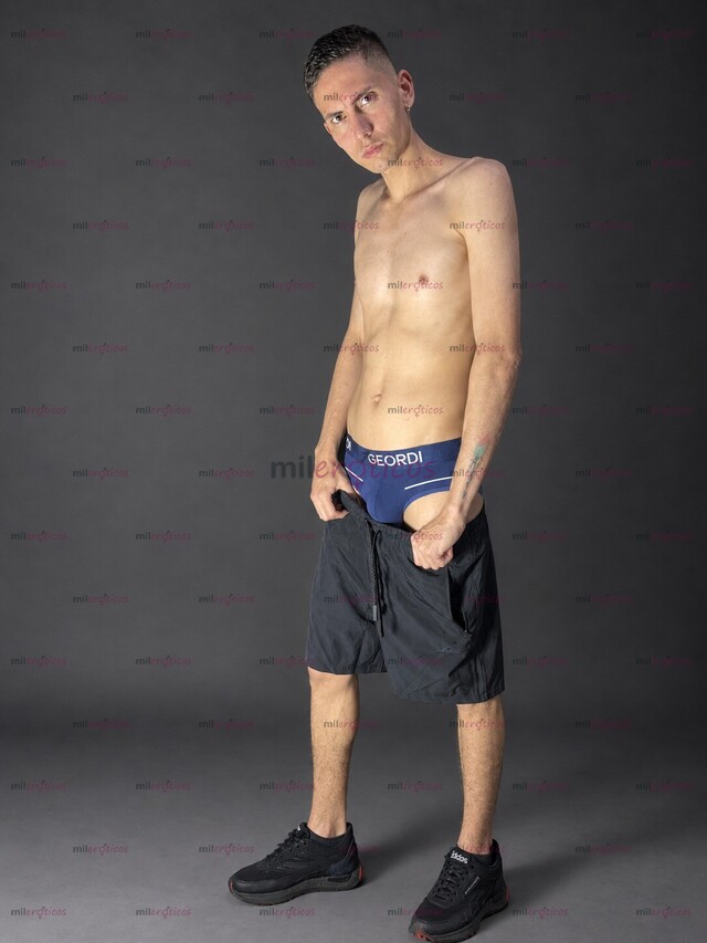 FOTOS DE ANDY CHICO APUESTO DISPUESTO A BUEN SEXO DE ESTATURA 1,80 DIME QUE QUIERES HACER