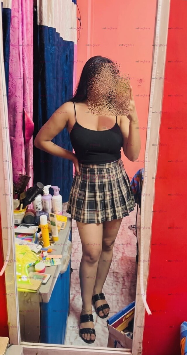 FOTOS DE CHAPARRITA TENGO 19 AÑOS Y ESTOY OFRECIENDO MIS SERVICIOS
