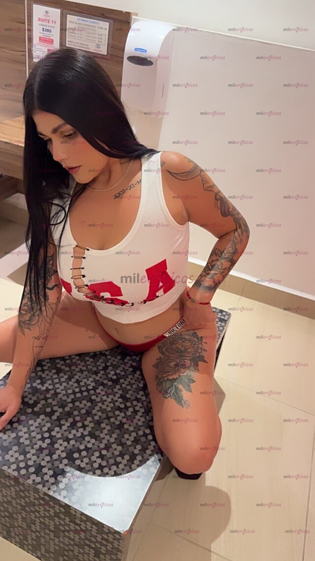 FOTOS DE LA CHICA QUE BUSCAS SOY NATURAL PRUEBAME Y CÓMEME DELICIOSO