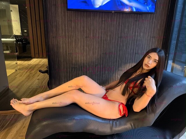 FOTOS DE EMYLY NIÑA TRANS DE TAN SOLO 19 AÑOS RECIÉN LLEGADA A TU CIUDAD