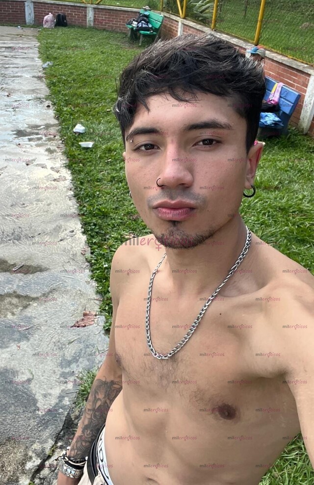 FOTOS DE FLACO MORENO VERSÁTIL COMPLACIENTE VIP CON SITIO