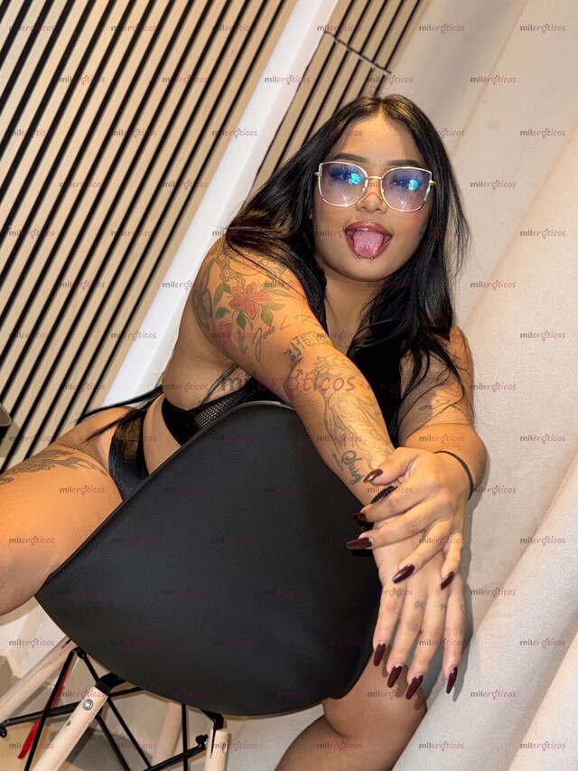FOTOS DE GEMMA CHICA TROSITA SENOS GRANDES CULO GRANDE LLEGANDO A LA CIUDAD DE MEDELLIN