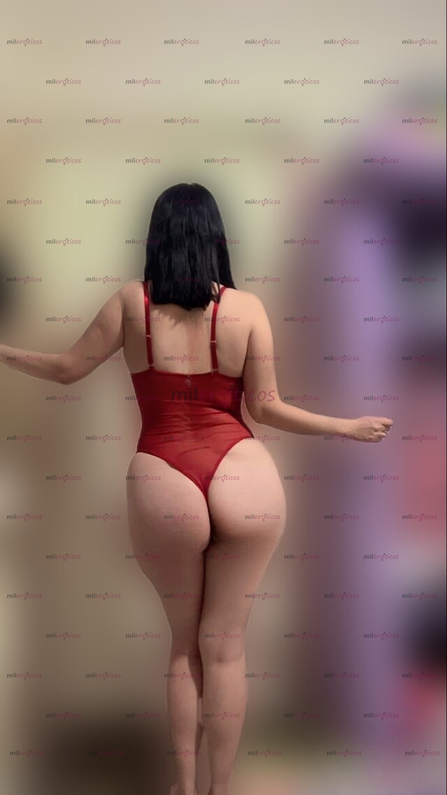 FOTOS DE NINA. UNA PUTITA DE PIEL BLANCA ,NALGONA Y CALIENTE