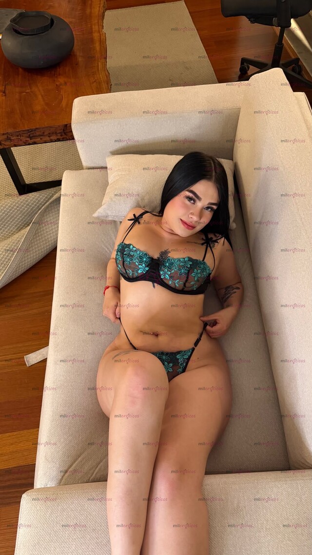 FOTOS DE NUEVAMENTE WENDY DELICIOSA COMPLACIENTE ARDIENTE CON UNA CUCA RICA MOJADITA