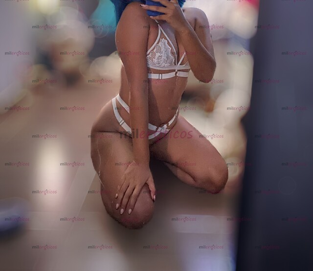 FOTOS DE HOLA AMOR SOY TATI, UNA MORENITA DISPUESTA A COMPLACERTE.