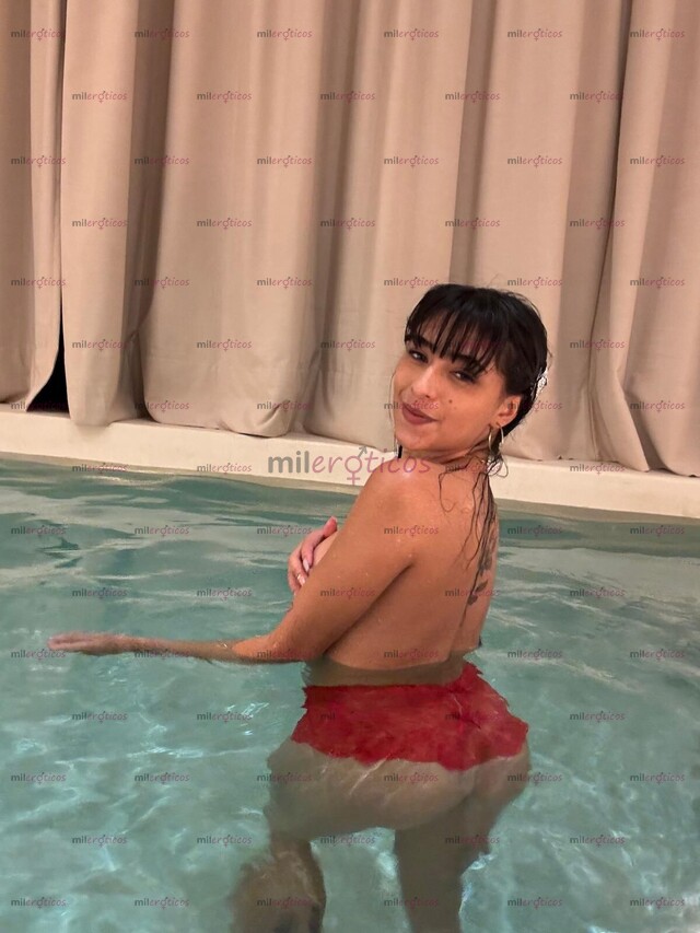 FOTOS DE PAPI SOY UNA PUTITA EN LA CAMA SIEMPRE ESTOY CALIENTE Y MOJADITA PARA TI