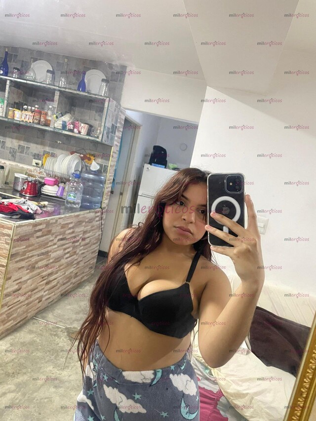 FOTOS DE JOVENCITA CON RICO CUERPO DISPUESTA A COMPLACERTE EN TODO LO QUE ME PIDAS
