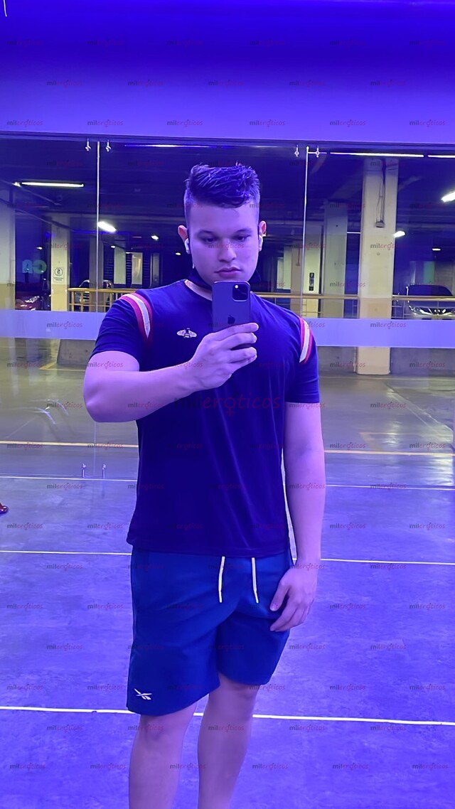 FOTOS DE ESCORT COLOMBIANO VIP. COMPLACIENTE; VIVE UNA EXPERIENCIA ÚNICA.