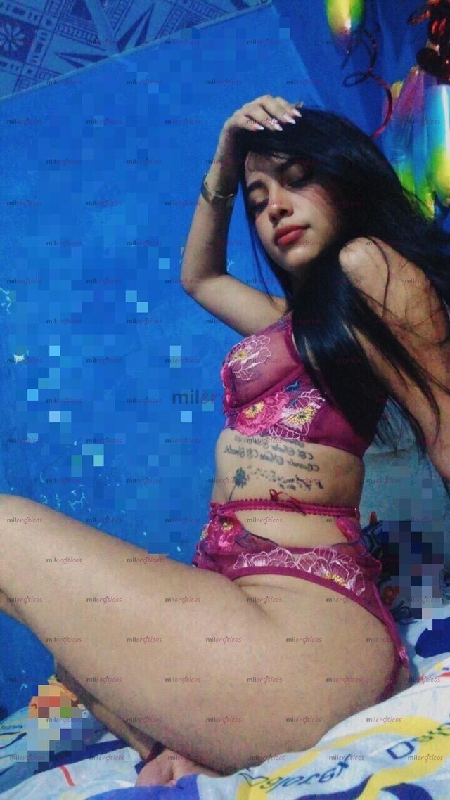FOTOS DE ANDREA HERMOSA MORENA SEXY ,ORAL PROFUNDO Y ENSALIVADO ,VAGINA RICA