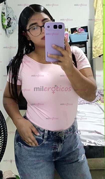 FOTOS DE RECIEN LLEGADA CHICA JOVENCITA DE SENOS GRANDES POCOS DIAS