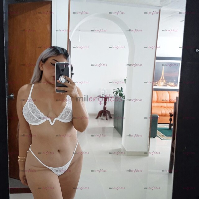 FOTOS DE VAL, MUJER INDEPENDIENTE, SEGURA Y FEMENINA.