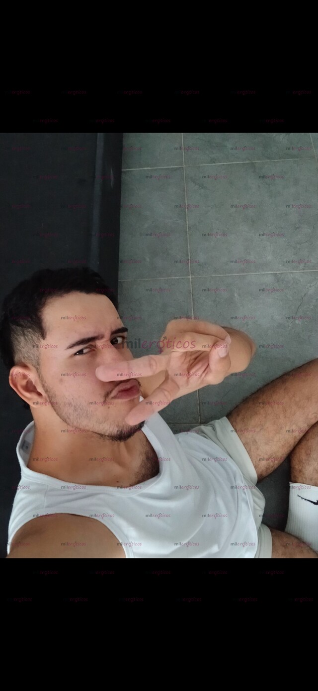 FOTOS DE MEN LUXURY VERSATIL DOMINANTE Y CON BUENA LECHE