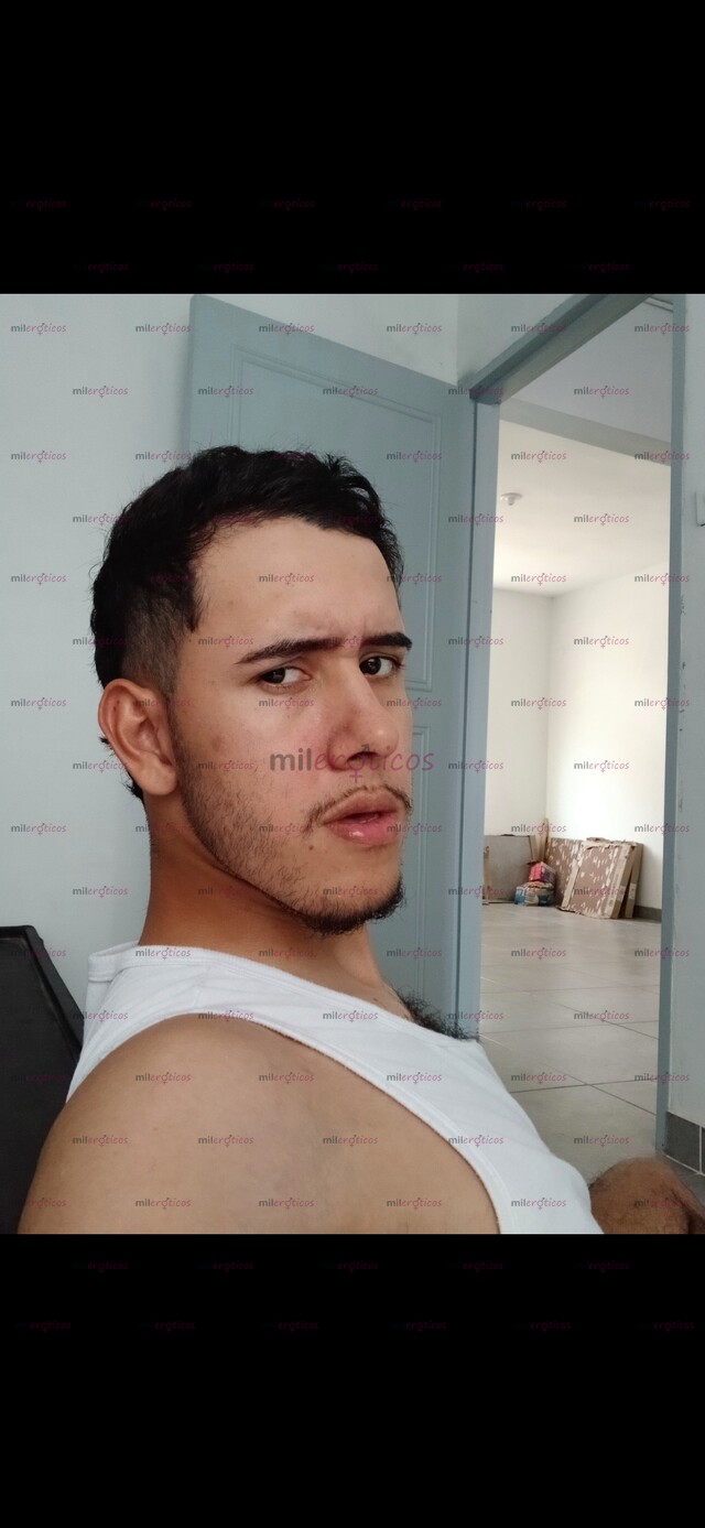 FOTOS DE MEN LUXURY VERSATIL DOMINANTE Y CON BUENA LECHE